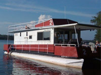 Kayot House Boat Rental